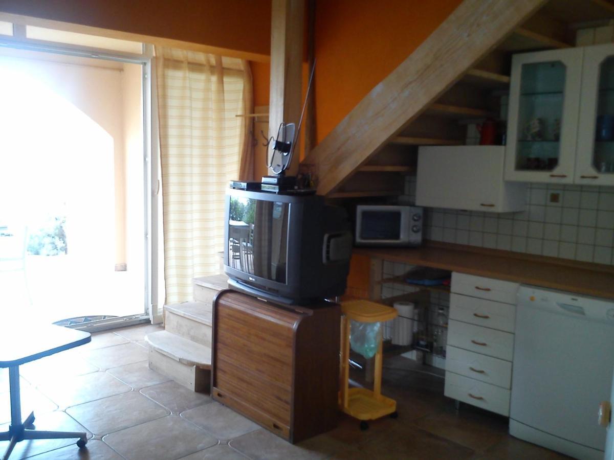 Apartman Atanasov Seline Esterno foto